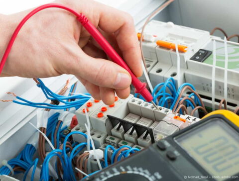 Elektroinstallation: (C) Nomad_Soul - stock.adobe.com