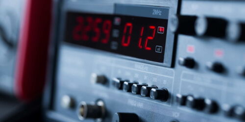 Messgerät: (C) science photo - stock.adobe.com